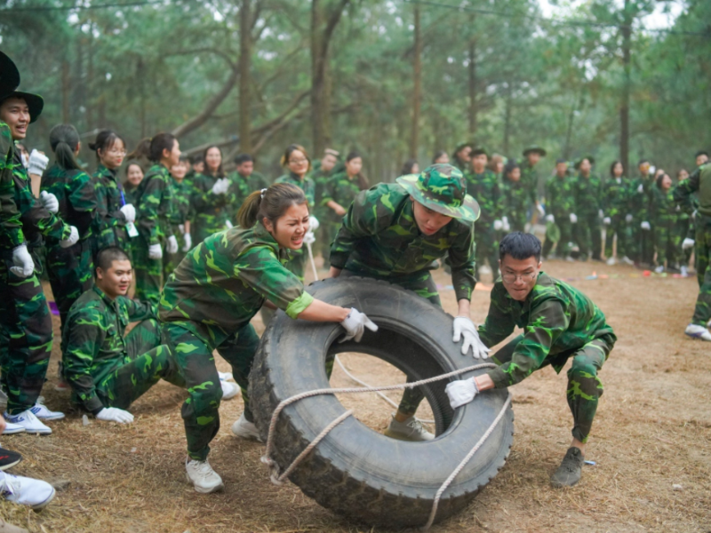 Có nhiều thử thách trong ngày hội Teambuilding quân đội