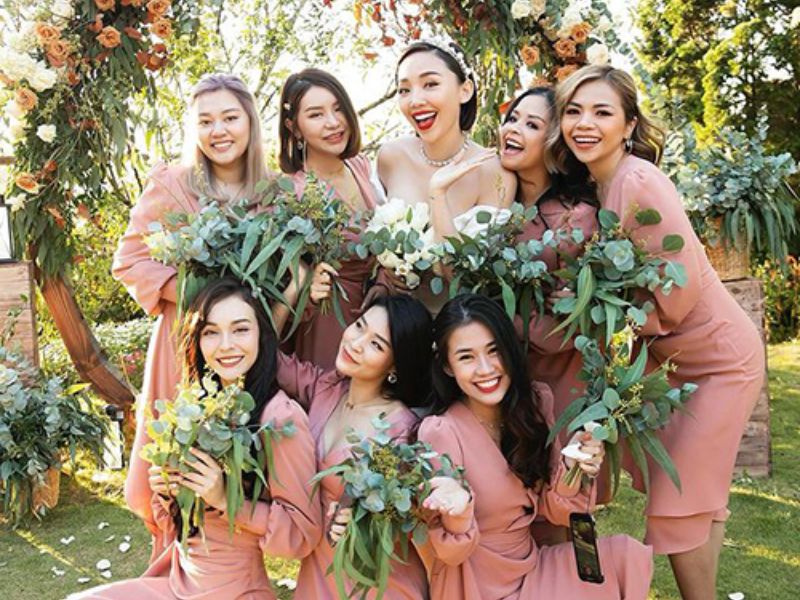 Ưu tiên khách mời thân thiết tăng sự ấm cúng và kết nối cho buổi tiệc (ảnh: sưu tầm)