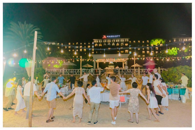 Year End Party – Khoảnh khắc sum vầy dưới bầu trời đêm (Ảnh: sưu tầm)