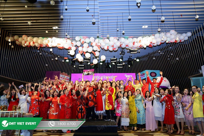 Dịch vụ cung cấp giải pháp tổ chức tiệc tất niên (Đất Việt Event)